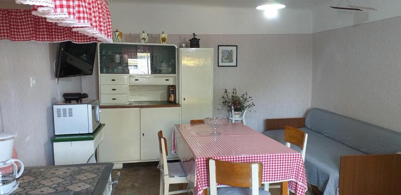 Rural Apartment Carolina Zrenj ภายนอก รูปภาพ