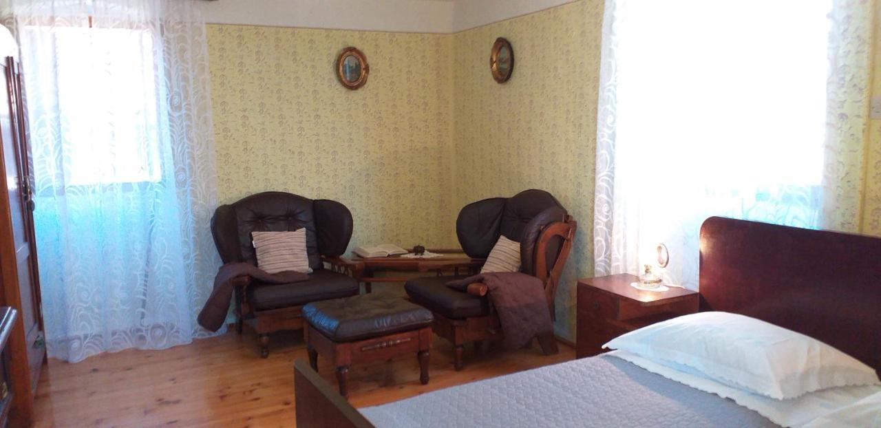 Rural Apartment Carolina Zrenj ภายนอก รูปภาพ