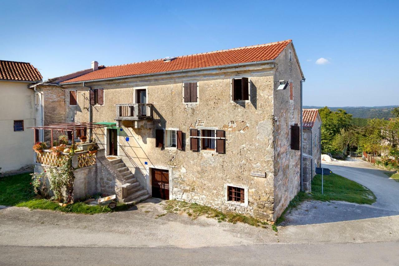 Rural Apartment Carolina Zrenj ภายนอก รูปภาพ